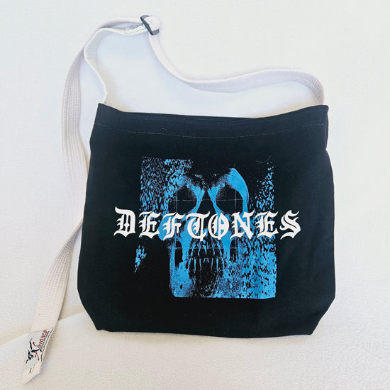 Crossbody Tee Bag - Deftones - Static Skull - Front